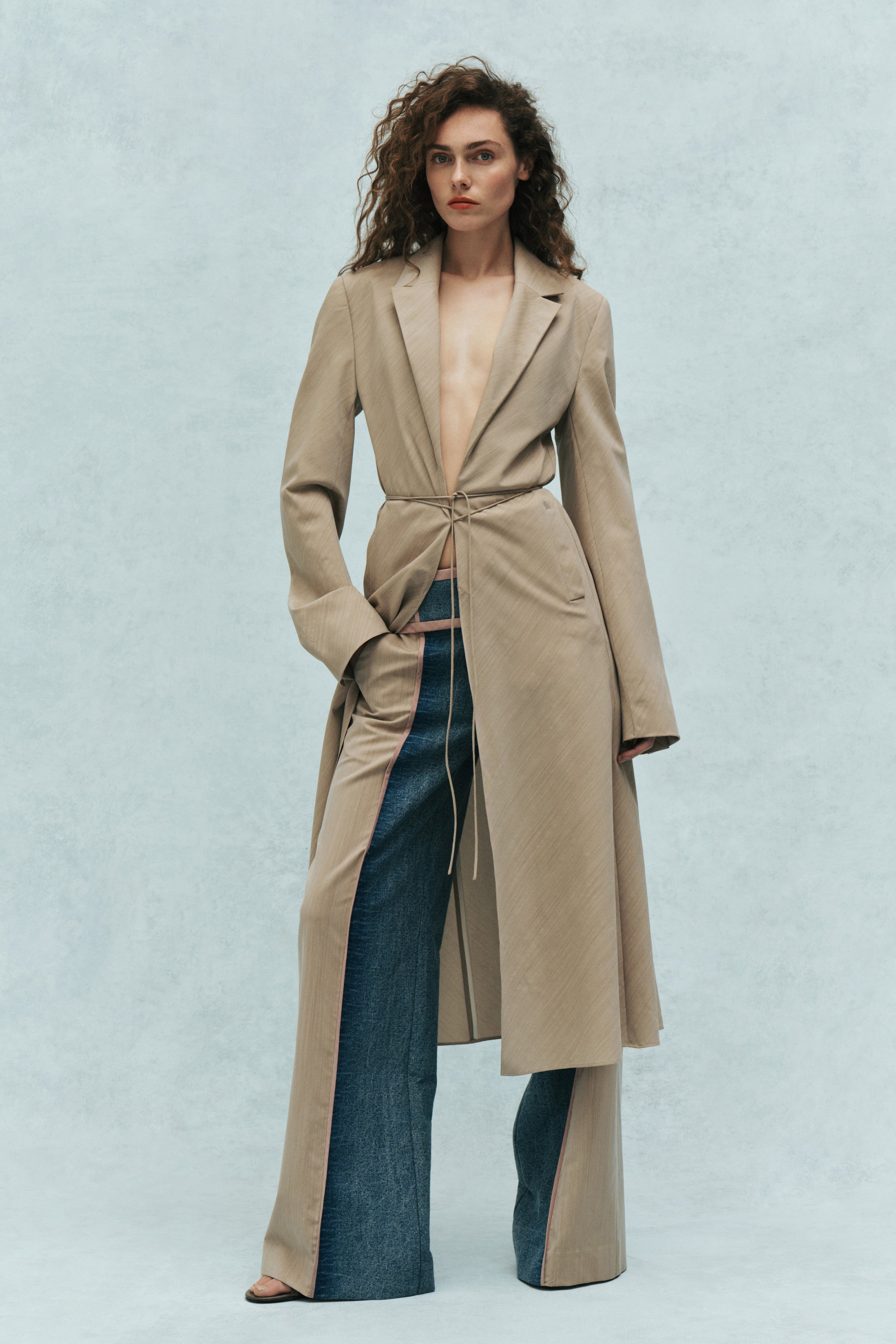 Resort 2027 Look 4