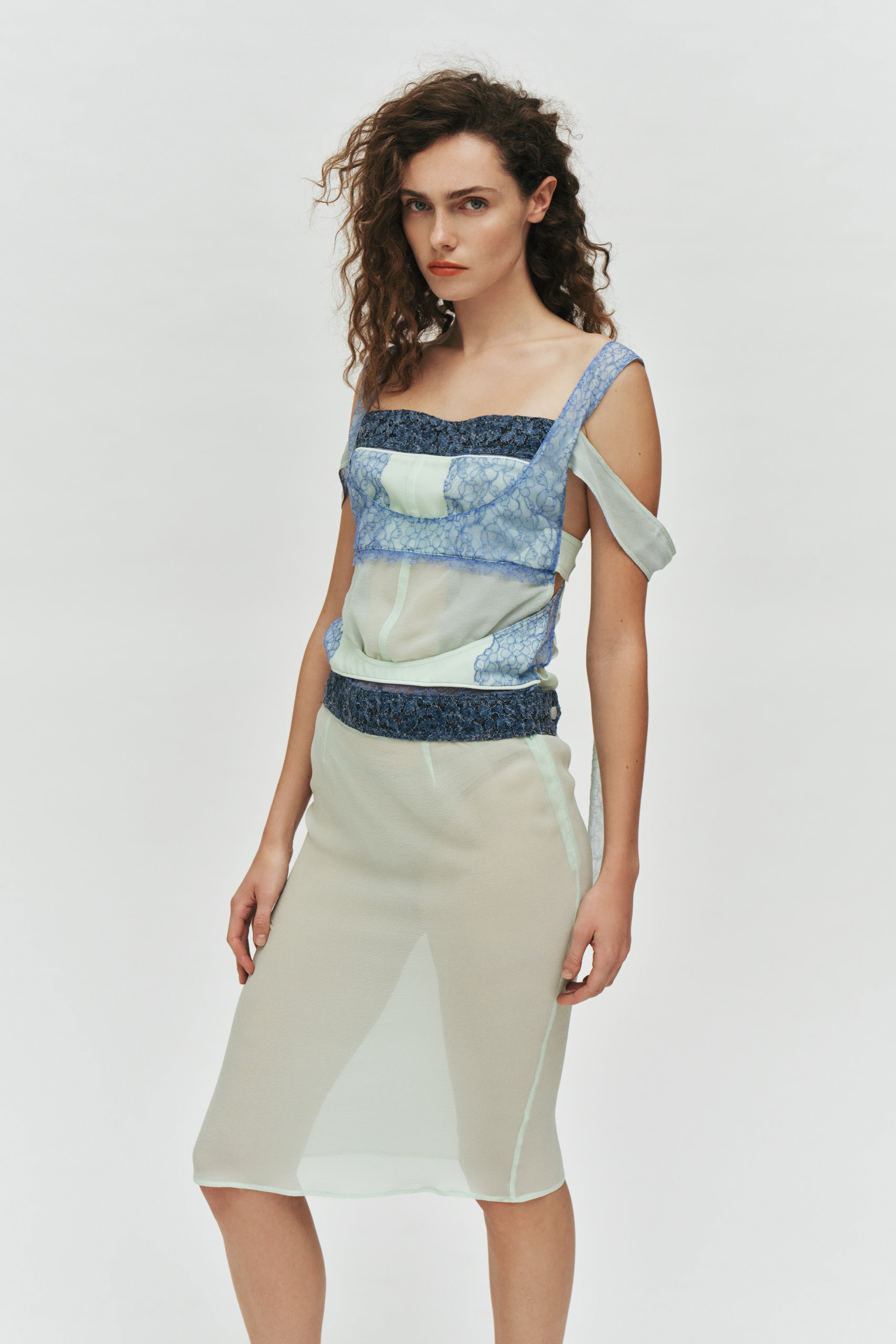 Resort 2027 Look 22