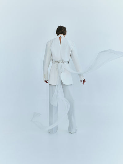 Intimate Bow Back Twill Blazer