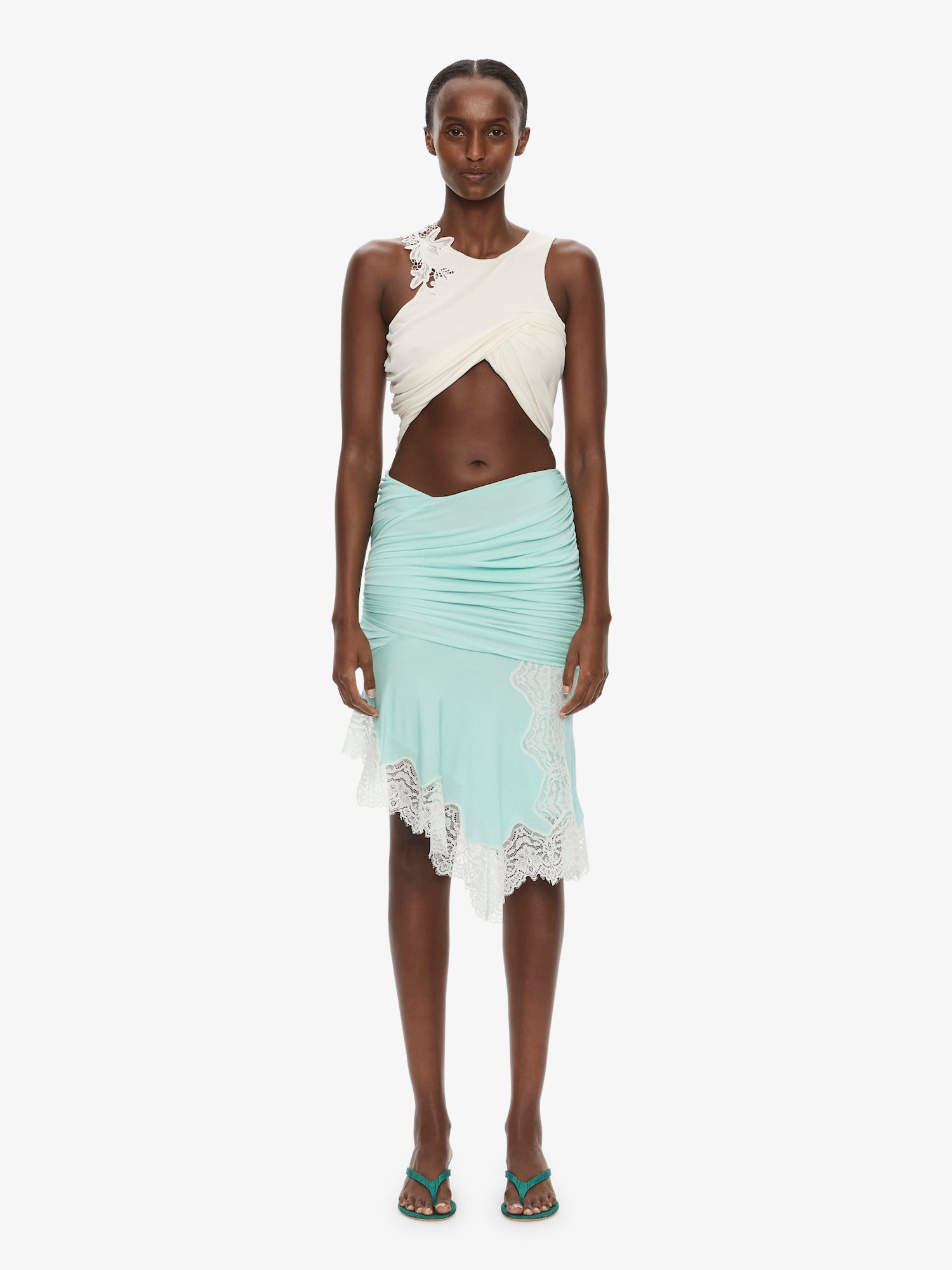 Incline Gathered Skirt