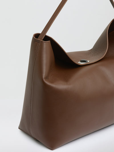 Turnlock Grande Shoulder Bag