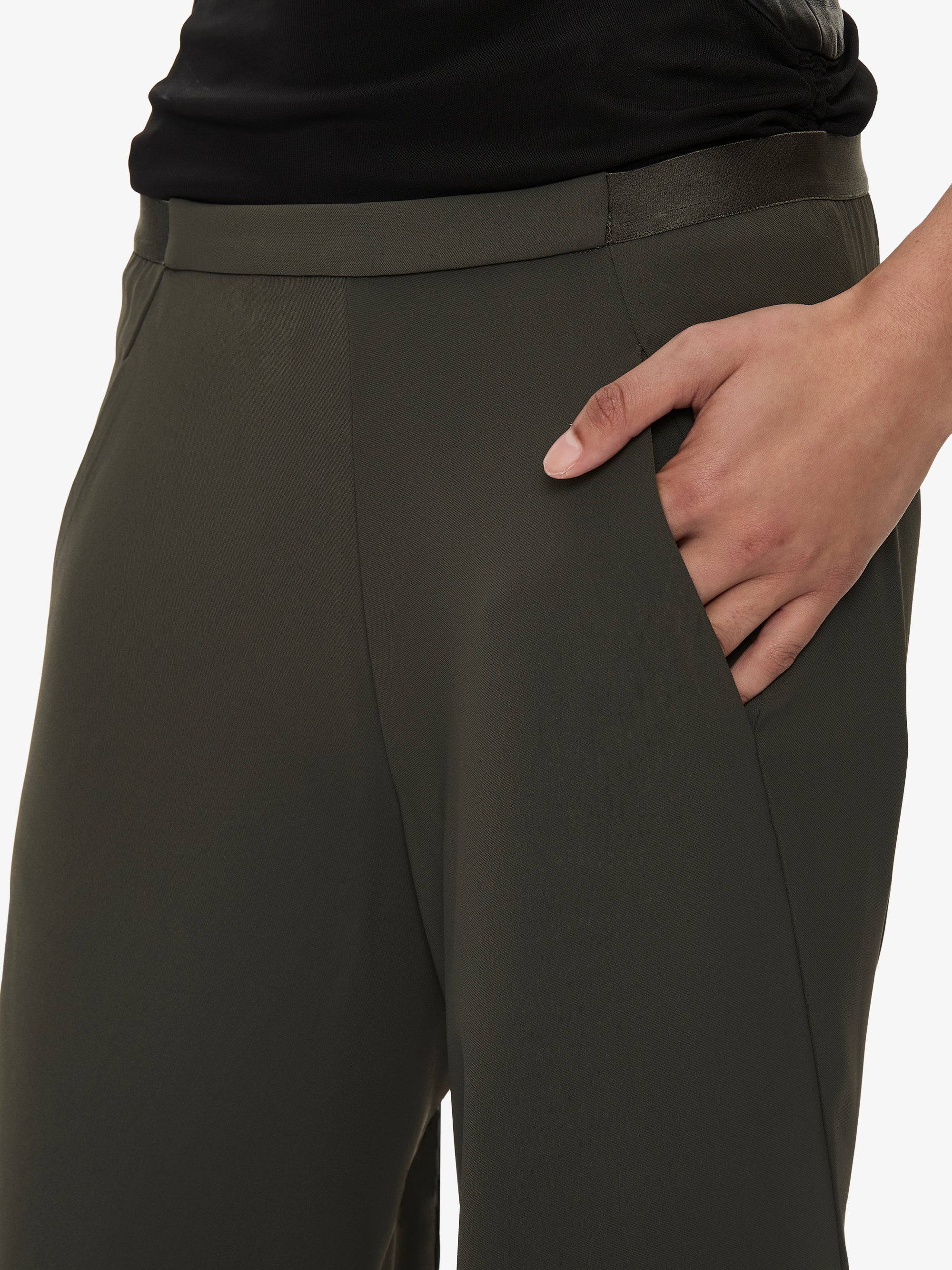 Bias Crepe Trouser